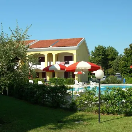 Apartment Newly Constructed With Shared Pool
